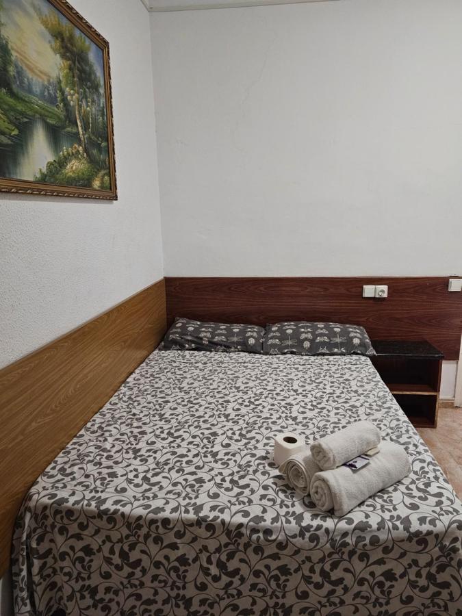 Hostal Sol Celeste Льорет-де-Мар Экстерьер фото